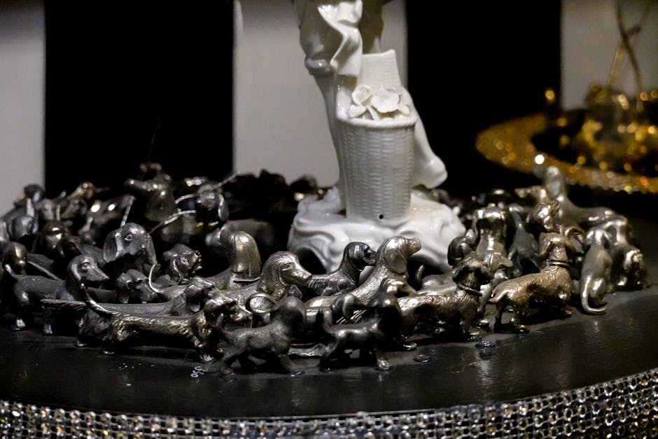 From Squirrels to Wolves: Discovering Miniature Metal Animal Sculptures