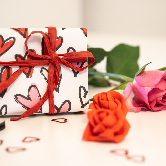 Win Her Heart Without Breaking the Bank: Affordable Romantic Gift Ideas
